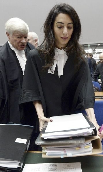 Amal Clooney Style, Law School Life, Amal Alamuddin, Law School Inspiration, Career Vision Board, Lawyer Fashion, Good Lawyers, Amal Clooney, Fashion Moments