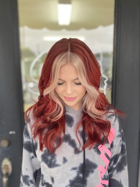 Dark Pink Hair With Blonde Money Piece, 2 Toned Hair Color Ideas Red, Red Roots And Blonde Hair, Red Hair Money Piece Blonde, Red Bangs Blonde Hair, Cherry Red Hair Blonde Money Piece, Red Hair With Blonde Face Framing, Red With White Hair, Short Red Hair With Blonde Money Piece