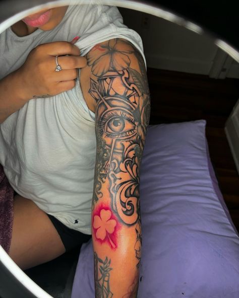 #dmvtattooartist #ty.inks #ink #tattoos #explorepage #explore Half Sleeve Tattoo Upper Arm, Arm Cover Up Tattoos, Cover Up Tattoos For Women, Half Sleeve Tattoos Forearm, Arm Sleeve Tattoos For Women, Quarter Sleeve Tattoos, Hand Tattoos For Girls, Cute Hand Tattoos, Pretty Hand Tattoos