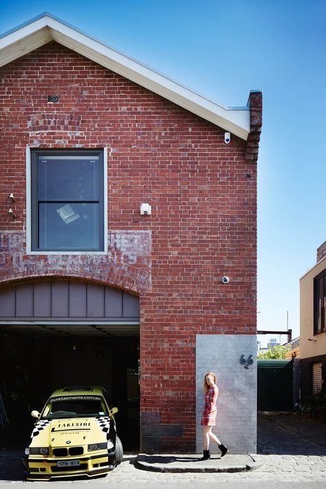 Cosying Up A Melbourne Warehouse Conversion | real living Warehouse Conversion Home, Brick Warehouse, Matt Walsh, Warehouse Interior, Warehouse Apartment, Warehouse Living, Warehouse Loft, Converted Warehouse, Warehouse Conversion