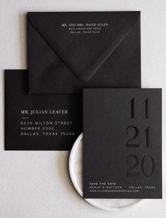 Dark Wedding Theme, Black And White Wedding Theme, White Wedding Theme, Black Wedding Invitations, Dark Wedding, 카드 디자인, Black And White Wedding, Future Wedding Plans, Black White Wedding