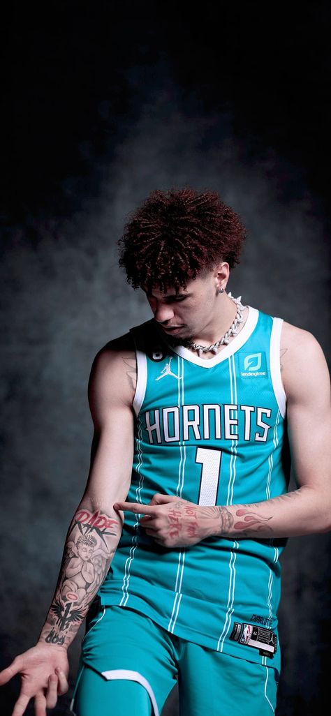 Lamelo Ball Wallpaper Aesthetic Iphone, Lamelo Ball Tattoo, Lamelo Ball Wallpaper, Kaz Kaan, Melo Ball, Halloween Invitaciones, Hype Wallpaper, Basketball Is Life, Lamelo Ball