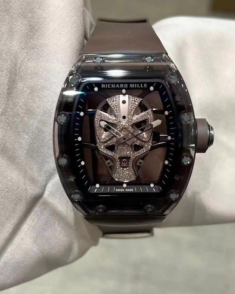 Richard Mille Watches Men, Richard Mille Watches, Diamond Skull, Expensive Jewelry Luxury, Private Plane, Mens Fashion Wear, Ulysse Nardin, Expensive Watches, Richard Mille