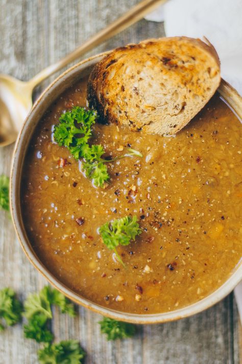 Creamy Vegan Lentil Soup – healthienut – Easy to follow plant-forward recipes Brown Lentil Soup, Creamy Lentil Soup, Hearty Winter Recipes, Lentil Vegetable Soup, Vegan Lentil Soup, Vegan Lentil, Pureed Soup, Lentil Soup Recipes, Comfort Soup