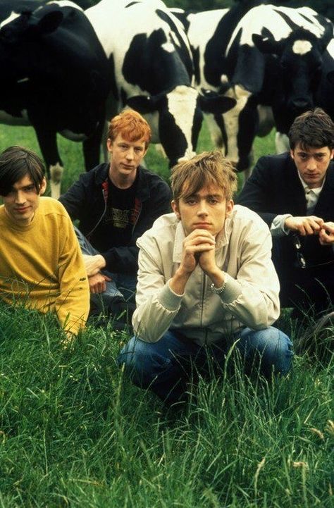 Modern Life Is Rubbish, Blur Band, Band Photoshoot, Charlie Brown Jr, Damon Albarn, Band Wallpapers, Band Photos, Band Posters, Pop Rock