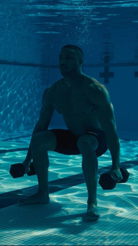 Michael B Jordan Gym, Michael B Jordan Creed Wallpaper, Micheal B Jordan Body, Micheal B Jordan Wallpapers, Michele B Jordan Wallpaper, Creed Wallpaper Boxing, Michael B Jordan Wallpaper Iphone, Micheal B Jordan Aesthetic, Michael B Jordan Creed