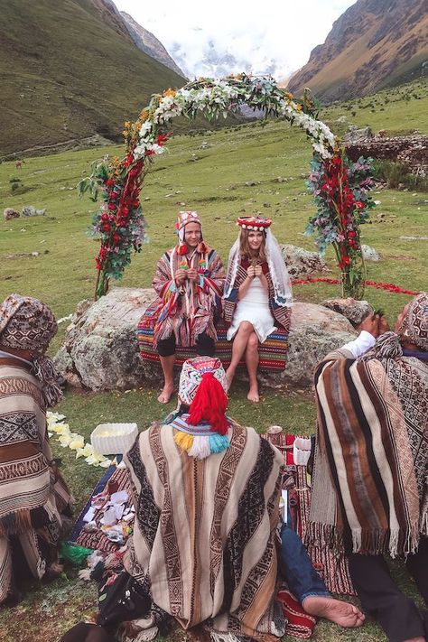 Our Andean Wedding in the Peruvian Mountains to Machu Picchu - a spiritual type union and ancient tradition of the Andes where two souls are powerfully connected by the forces of nature and protected for a life of happiness and abundance. We were surrounded by the four elements, earth, water, air and fire, which played an important role in the union. Chilean Wedding Traditions, Wedding In Peru, Peruvian Wedding Ideas, Peruvian Wedding Dress, Peruvian Wedding Decorations, Ecuadorian Wedding, Chilean Wedding, Cusco Wedding, Andean Wedding