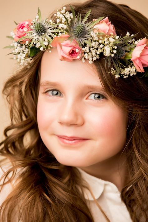 André Léon Marie Nicolas Rieu, Amira Willighagen, Johann Strauss Orchestra, Dress Websites, Child Prodigy, Andre Rieu, Sea Holly, Kids Around The World, Celebrity Sightings