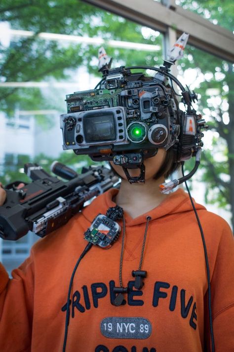 Japanese artist Hiroto Ikeuchi cyberpunk designs will blow your mind - Business Insider Art Cyberpunk, Cyberpunk Design, Wearables Design, Arte Robot, Cyberpunk Aesthetic, Arte Cyberpunk, Cyberpunk Fashion, Cyberpunk Style, Ex Machina