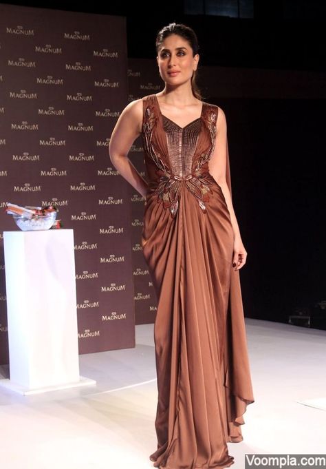 Kareena Kapoor brown dress copper designer gown Amit Aggarwal Copper Gown, Amit Aggarwal, Bollywood Beautiful, Long Gown Design, Designer Gown, Couture Embroidery, Kareena Kapoor, Designer Gowns, Gorgeous Gowns