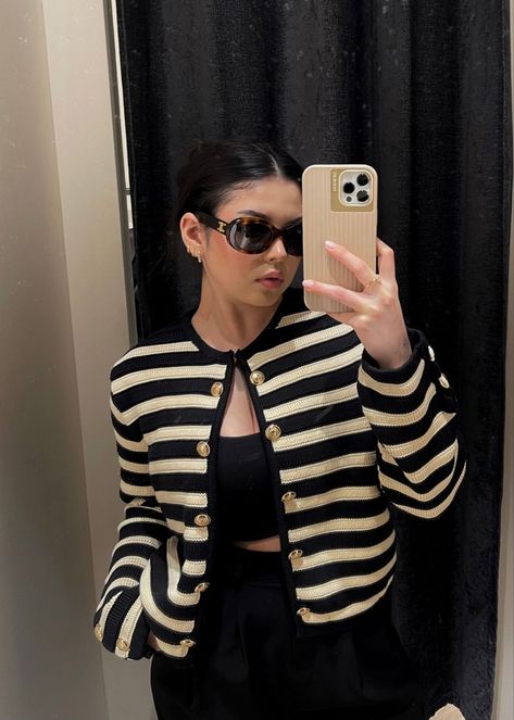 Parisian Style ��🖤 Celine Striped Cardigan Outfit, Celine Striped Cardigan, Stripes Cardigan Outfit, Celine Outfit Style, Celine Sunglasses Outfit, Striped Jacket Outfit, Celine Cardigan, Striped Cardigan Outfit, Cardigan Outfits Aesthetic