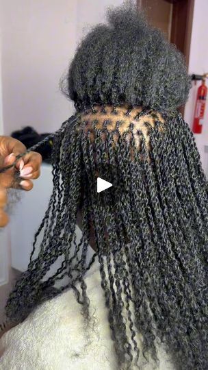 Long Mini Twists With Extensions, Twists With Extensions, Knotless With Curls, Micro Twist Braids, Mini Twists With Extensions, Micro Twists, Boho Knotless, Natural Hair Salons, Wedding Makeup For Brown Eyes