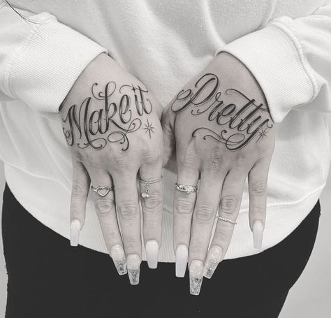 Chingona Tattoos, Name Hand Tattoos For Women, Y2k Tattoo, 16th Birthday Outfit, Cute Hand Tattoos, Pretty Hand Tattoos, Hand Tats, Chicano Drawings, Tattoo Hand