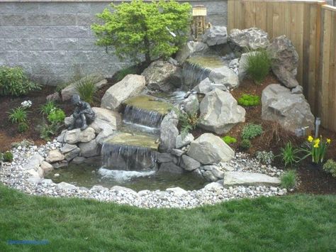 Waterfall Landscaping, Kolam Koi, Taman Air, Garden Pond Design, Zen Garden Design, Sloped Backyard, Garden Waterfall, Pond Waterfall, Pond Landscaping