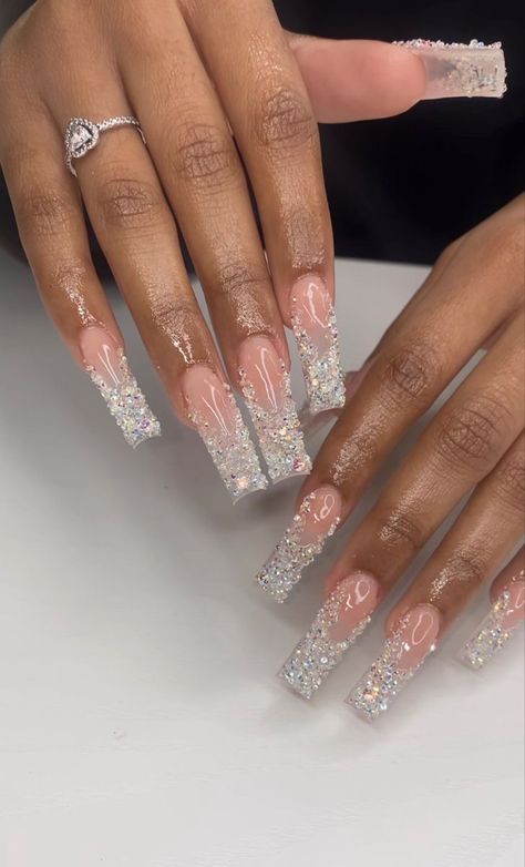 Silver Nails Prom Acrylics, Silver Classy Nails, Senior Prom Nails, Silver Nails Ideas Prom, Prom Nails With Rhinestones, Prom Cars Black People, Silver Prom Looks, Cooking For My Man, Pink Formal Nails