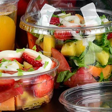 PET plastic manufacturer,PETG plastic sheet supplier from China Food Container Covers, Fruit Salad Ingredients, Salad Packaging, Clear Fruit, Disposable Bowls, Salad Container, Summer Salads With Fruit, Fresh Fruit Salad, Dessert Packaging