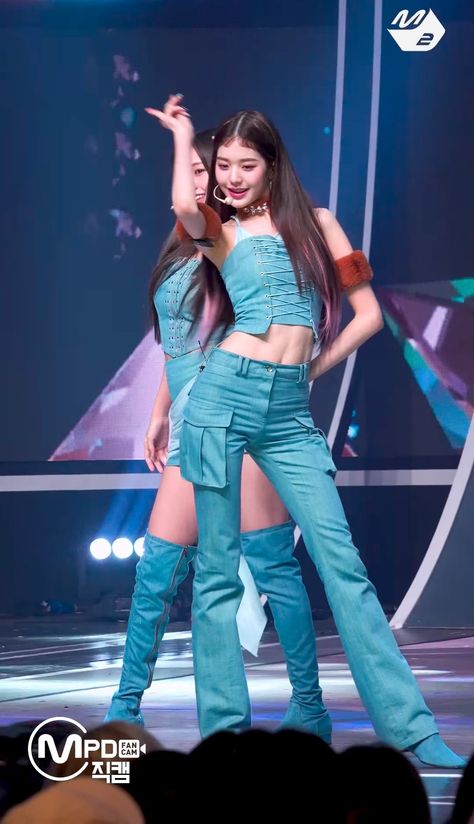 Wonyoung After Like Outfit, Wonyoung Stage, Pop Outfits, Ive Wonyoung, Kpop Outfits, Stage Outfits, On Stage, How To Wear, Quick Saves