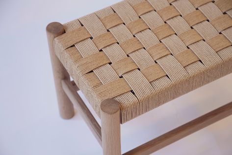 My project in Furniture Design: Introduction to Danish Cord Weaving course | Domestika Danish Cord Weaving, Cord Weaving, Danish Cord, System Furniture, Soft Furniture, Woven Chair, Woven Furniture, Woodworking Classes, Round Chair