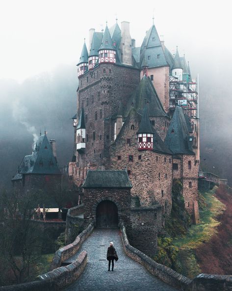 Eltz Castle Medieval Castle in Wierschem, Germany Burg Eltz Castle, Eltz Castle, Old Castle, Europe Photography, Germany Castles, Travel Drawing, Voyage Europe, Destination Voyage, Beautiful Castles