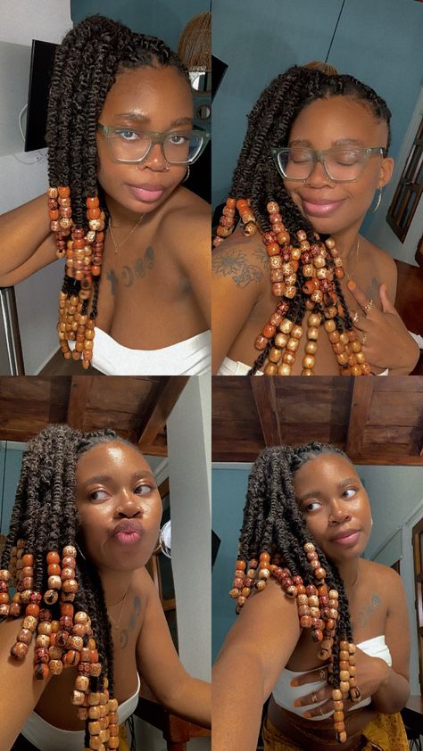 Big Beads For Hair, Rope Twist With Beads, Spring Twist With Beads, Twist With Beads Hairstyles, Long Locs With Beads, Jumbo Twists With Beads, Island Twist With Beads, Wooden Beads Hairstyles, Beads On Twists