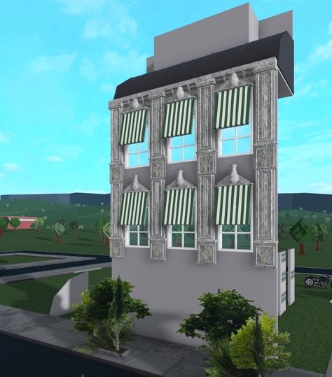 Realistic Bloxburg Cafe Exterior, San Francisco Townhouse Bloxburg, Bloxburg Venice, Bloxburg City Exterior, Bloxburg Paris Town Layout, Bloxburg Sidewalk, Bloxburg Detailed Builds, Bloxburg Apartment Exterior, Bloxburg Paris