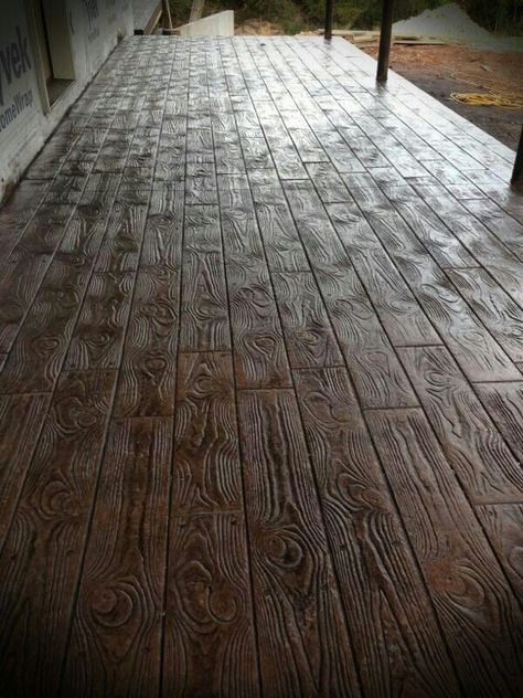 Wood Stamped concrete floors- AMAZING! | For the Homestead | Pinterest Wood Stamped Concrete, Decoration Beton, Stamped Concrete Patio, Porch Flooring, Cement Floor, Concrete Porch, Concrete Wood, Stamped Concrete, Wood Stamp