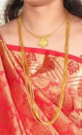 Chandraharam Latest Designs, Mini Haram Gold Designs Latest, Chandra Haram, Kasula Peru, Thali Chain, Mangalsutra Design, Gold Jhumka Earrings, Gold Jewels Design, Gold Jewelry Outfits