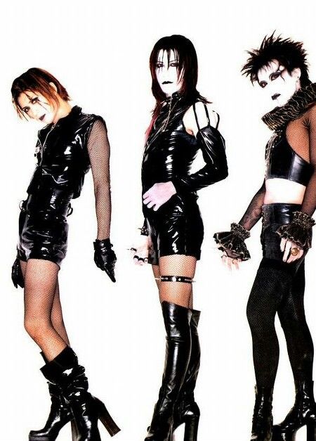 Gackt, Kami and Közi (Malice Mizer) Malice Mizer, Kei Visual, Guitar Hero, Goth Aesthetic, 27 Years Old, Last Fm, J Fashion, Pose Reference Photo, Visual Kei