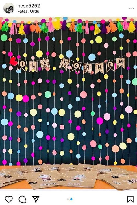 Ideas De Cumpleaños Aesthetic, Diy Crafts For School, Hearts Paper Crafts, Home Decor Ideas Kitchen, Wallpapers Home, Quotes Home, Simple Birthday Decorations, Home Decor Painting, Home Decor Minimalist