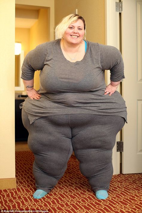 Making money: The Pennsylvania resident has found fetishists online who like to watch her ... Big Girl Fashion, Tights Outfit, American Women, Two Piece Pant Set, Black Women, Girl Fashion, Plus Size