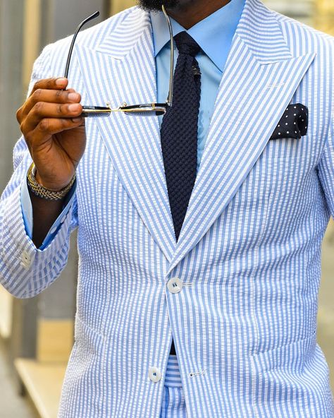 Seersucker Wedding, Gq Mens Style, Seersucker Jacket, Older Mens Fashion, Derby Outfits, High Fashion Men, Seersucker Suit, Classy Suits, Ivy League Style