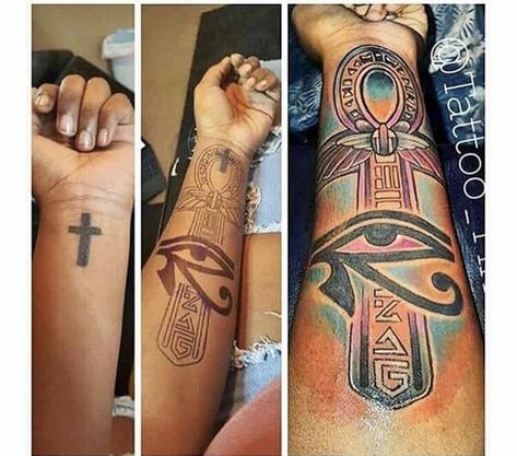 Hand Tattoos Skull, Consciousness Tattoo, Egyptian Eye Tattoos, Ankh Tattoo, Tattoos Foot, Tattoos Celtic, Egyptian Tattoo Sleeve, Tattoos Hand, Tattoos Japanese