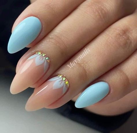 Classy Nail Ideas, Ombre Gel Nails, Classy Nail Art, Classy Nail, Gym Crop Top, Ombre Acrylic Nails, Casual Nails, Work Nails, Glass Nails