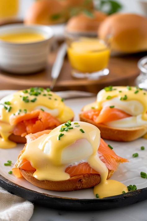 For a breakfast of champions, make homemade Eggs Benedict! The combination of eggs, Canadian bacon, English muffins, and Hollandaise sauce is just too good! Eggs Benedict Hollandaise, Best Hollandaise Sauce, Canadian Breakfast, Easy Eggs Benedict, Recipe For Hollandaise Sauce, Perfect Poached Eggs, Fancy Dishes, Gourmet Breakfast, Bacon And Eggs