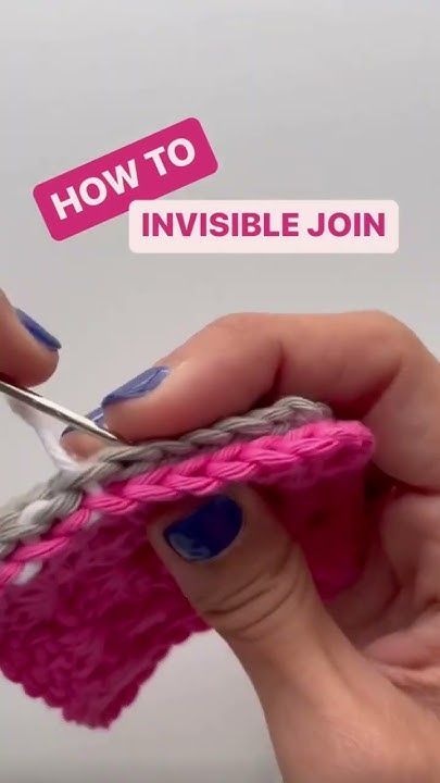 CROCHET: How to do invisible join (seamless) for granny squares Crochet Granny Square Beginner, Crochet A Granny Square, Granny Square Pattern Free, Joining Granny Squares, Easy Granny Square, Crochet Granny Square Tutorial, Granny Square Tutorial, Granny Square Projects, Barbie Summer