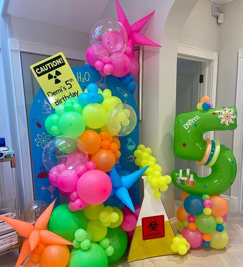 Demi’s 5th birthday 🎈neon science theme with personalised sign. 🤩 #ScienceParty #BalloonMolecules #happybirthday #PartyScience #scientist #PartyVibes #eventplanner #luxurykidsparty #luxuryeventsplanners #kidsparty #partyinspiration #themedkidsparty #balloongarland #balloondecor #theeventcollectivex #balloonartist #balloonarch #summertime #balloonparty #balloonartist #summer #summerstyling #party #organicballoons #pooleballoons #blissfulballoonz #pooleballooncompany #poole #balloons #bapia... Neon Science, Balloon Displays, Balloon Company, Science Party, Balloon Display, Science Themes, Kids' Party, Balloon Arch, Party Inspiration