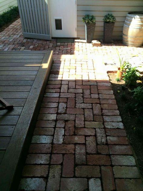 Small Patio Flooring, Brick Patio Steps From House, Red Brick Paver Patio Ideas, Brick Patio Steps, Patio Red Brick, Brick Paving Patterns, Recycled Brick Path, Brick Platform Patio, Patio With Steps Down From House