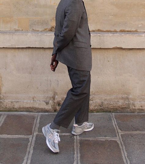 Suit Outfit Men, Fire Pictures, 90s Fashion Men, Minimalist Fashion Men, Suit Outfit, Street Style Outfits Men, Outfits Men, Mens Style, Male Fashion