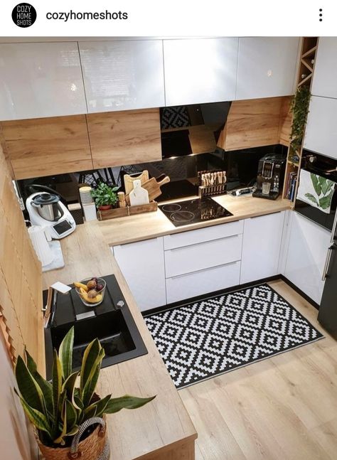 Brown Kitchen Designs, Small Kitchen Decor, Kitchen Interior Design Decor, House Design Kitchen, Kitchen Design Decor, Kitchen Room Design, Kitchen Inspiration Design, Kitchen Furniture Design, Tiny Kitchen