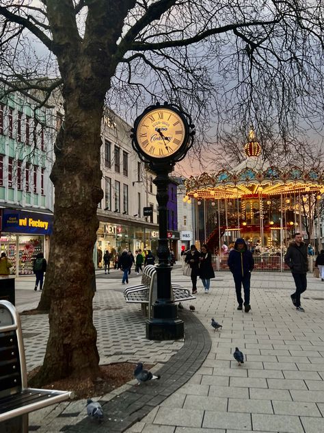 Cardiff Wales Aesthetic, Cardiff Aesthetic, Cardiff Uni, Cardiff City Centre, 3 Bed House, Cardiff University, London Dreams, Uk Summer, Public Space Design