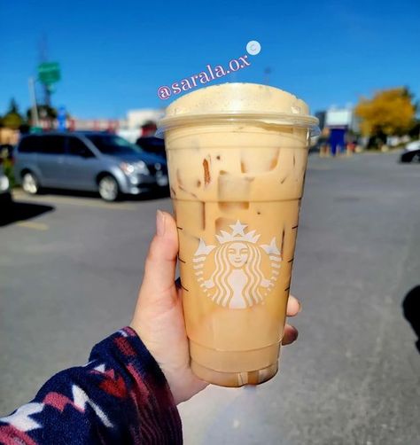 Sara on Instagram: "Love fall just for the pumpkin spice🎃🧡 ☕👇$9.66🇨🇦 -Venti Iced Pumpkin Spice Latte -Blonde espresso -ONLY 4 pumps of pumpkin -2 pumps cinnamon dolce -Sub whip for pumpkin cream cold foam -Caramel drizzle #sarasstarbies #starbucks #starbuckssecretmenu #starbuckslover #starbuckslife #starbuckscanada #starbucksottawa #starbuckstumbler #starbucksgirl #starbies #sbux #starbucksreserve #starbucks☕ #starbucksmood #starbucksdrinks #starbucksaddict #starbuckscard #starbucksobsessed Pumpkin Cream Cold Foam, Blonde Espresso, Starbucks Girl, Iced Pumpkin Spice Latte, Starbucks Fall Drinks, Iced White Mocha, Cream Cold Foam, Apple Brown Sugar, Iced Chai Latte