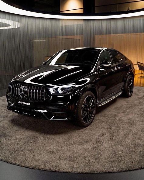 luxury mercedes benz gle amg black car #mercedes #mercedesbenz #car #germany #sportcar #blackcar #suv #4matic Mercedes Benz Gle Amg, تمثال الحرية, Mercedes Gle Coupe, Mercedes Benz Gle Coupe, Mercedes Benz Suv, Benz Suv, Black Mercedes, Tmax Yamaha, Black Mercedes Benz