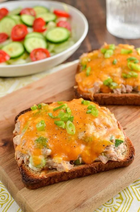 Healthy Tuna Melt, Tuna Melt Recipe, Healthy Tuna, Melt Recipe, Tuna Melt, Tuna Melts, Tuna Recipes, World Recipes, Daily Meals