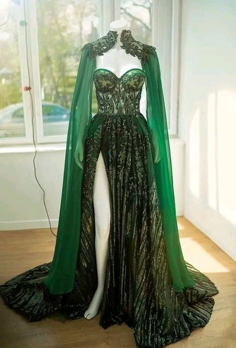 Fantasy Dresses, Fantasy Gowns, Fairytale Dress, فستان سهرة, Fantasy Dress, Fantasy Clothing, Fantasy Fashion, Fancy Dresses, A Dress