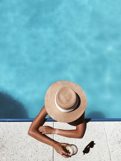 شرم الشيخ, Pool Poses, Pool Photography, Beach Photography Poses, Pool Photos, Summer Inspiration, Beach Poses, Beach Photoshoot, Summer Photos