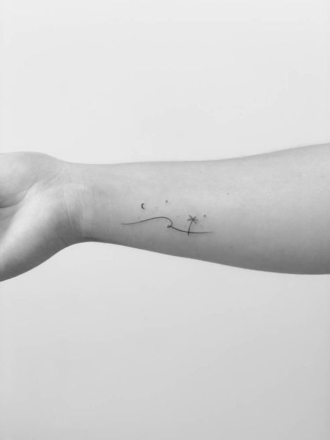 Tattoo Fine Line, Fine Line Tattoo, Beach Tattoo, Minimalist Line Art, Fine Line Tattoos, Summer Body, Line Tattoos, Fine Line, Unique Tattoos