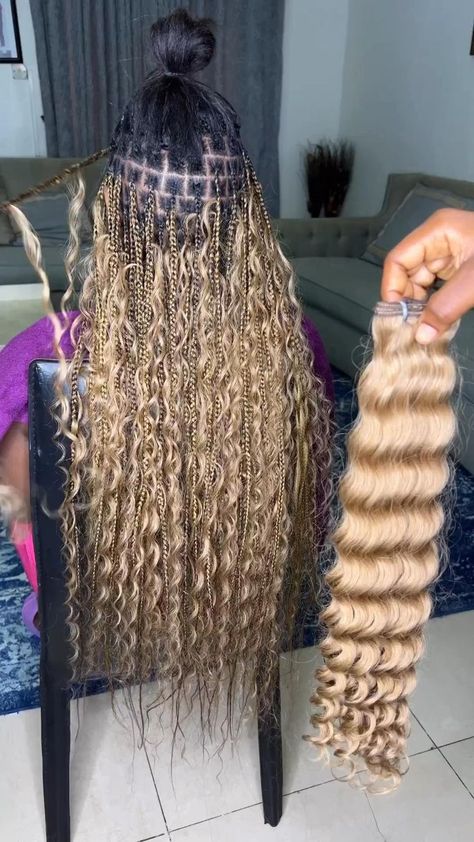 Reekado Banks, Boho Braided Hairstyles, Short Box Braids Hairstyles, Braided Hairstyles For Black Women Cornrows, Big Box Braids Hairstyles, Feed In Braids Hairstyles, Goddess Braids Hairstyles, Blonde Braids, Blonde Curly Hair