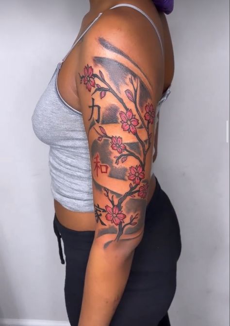 Fire Arm Tattoo Women, Real Is Rare Tattoo, Red Sleeve Tattoo, Tattoos Inspos, Cute Shoulder Tattoos, Tattoo Dragon, Girls With Sleeve Tattoos, Cute Hand Tattoos, Pretty Hand Tattoos