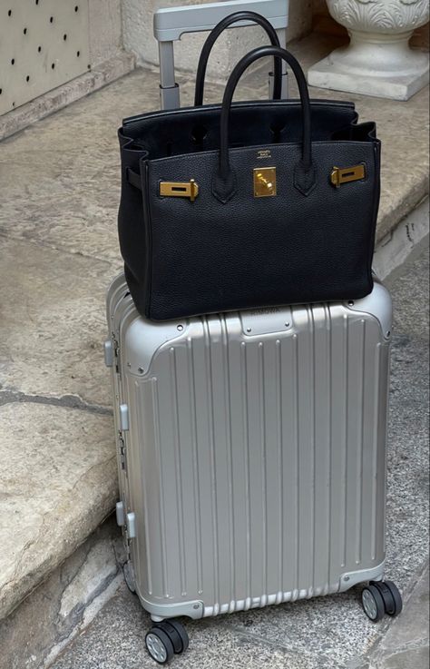 Rimowa Luggage, Airport Aesthetic, Luxury Luggage, Airport Fits, City Of Lights, Luggage Brands, Galeries Lafayette, Travel Inspo, Travel Aesthetic