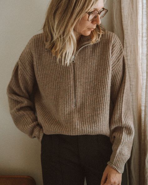 Zip Top Sweatshirt Outfit, Half Zip Knit Sweater Outfit, Zip Collar Sweater, Half Zip Ribbed Sweater, Rib Knit Half Zip Sweater Outfit, Tan Quarter Zip Outfit, Quarter Zip Sweatshirt Women, Ribbed Half Zip Sweater, Quarter Zip Knitting Pattern